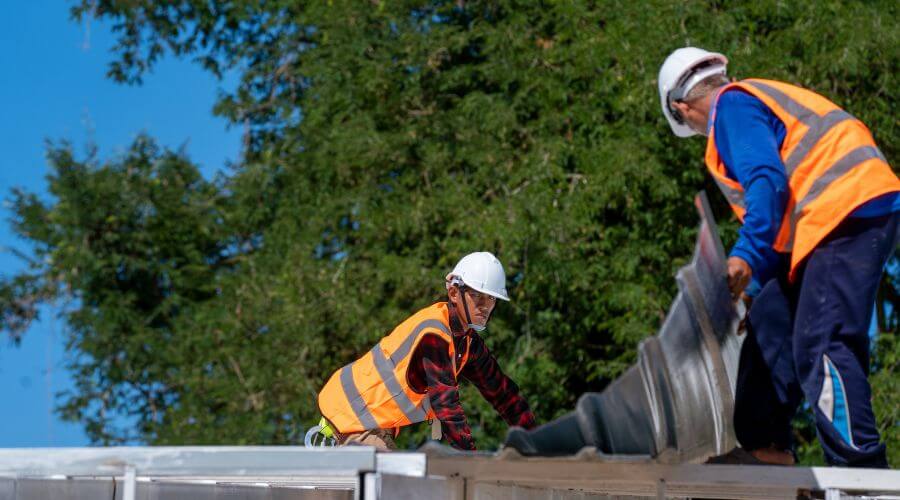 Professional Flat Roofing Installation in Meadowbrook, WV